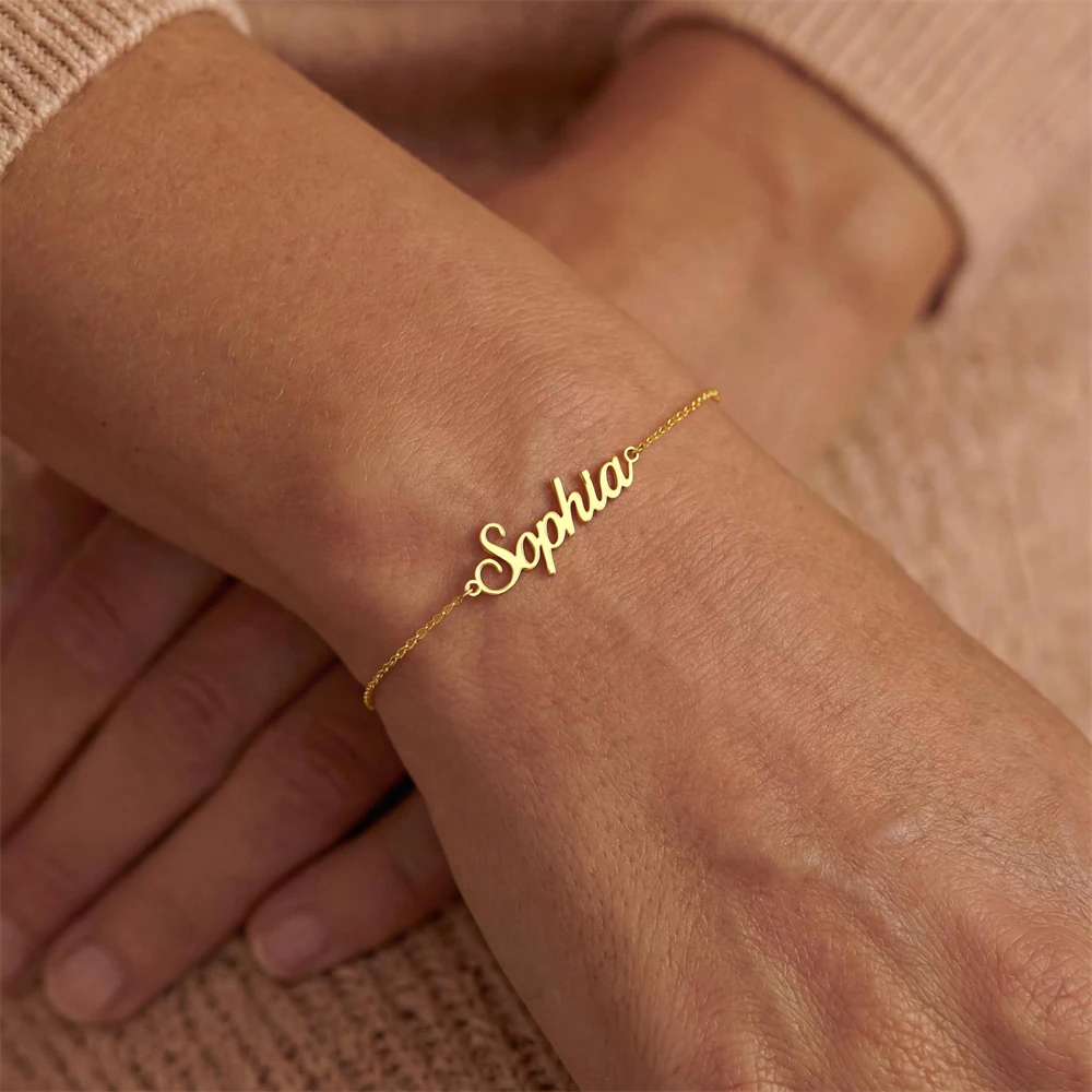 Özel İsimli Bileklik 18 Ayar A - Lobster Clasp Silver incelemesi ve fiyatı