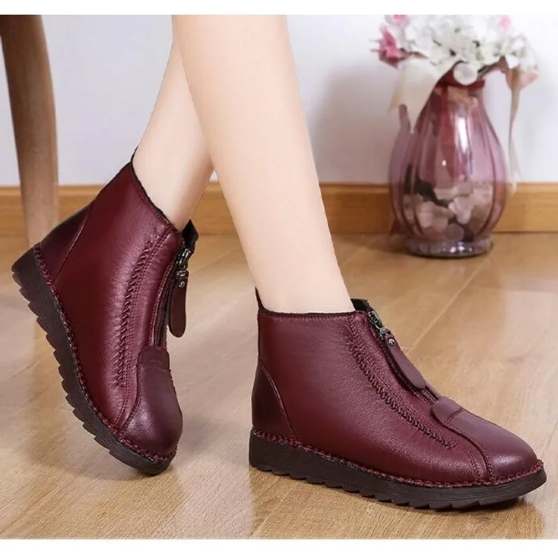 New Winter Women Ankle Boots Fashion Warm Mother\'s Boots Flat-Bottom Comfortable Non Slip Front Zipper Closure Female Footwear