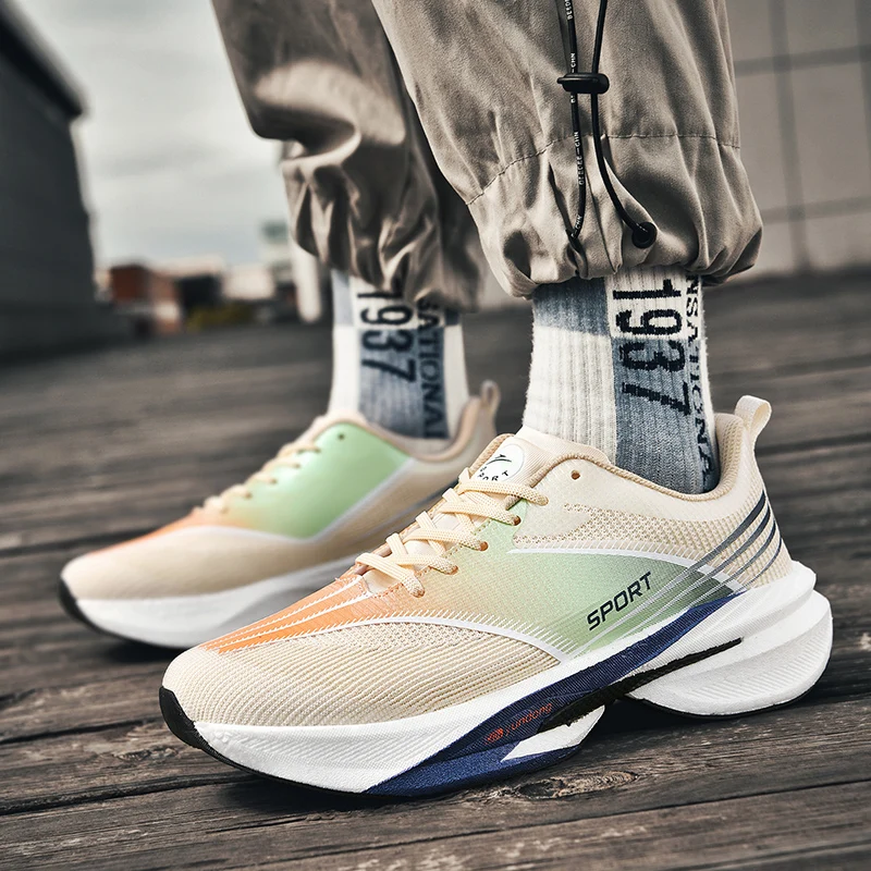 

2025 new men's sneakers,running shoes,jogging shoes,casual shoes Durable soft-soled unisex Soft Sole shock-absorbing Casual