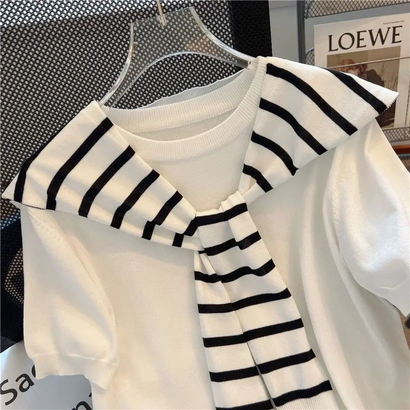 White Short-sleeved Summer New Style Knitted Sweater with Striped Shawl  Niche Two-piece Top Women\'s T-shirt