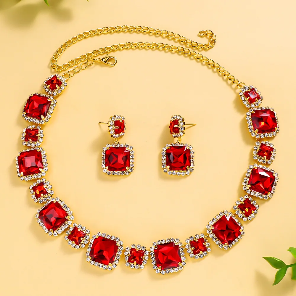 Sparkly Square-shaped Rhinestone Crystal Art Deco Choker Necklace Stud Earrings Set Necklaces Earrings Jewelry Set for Ladies