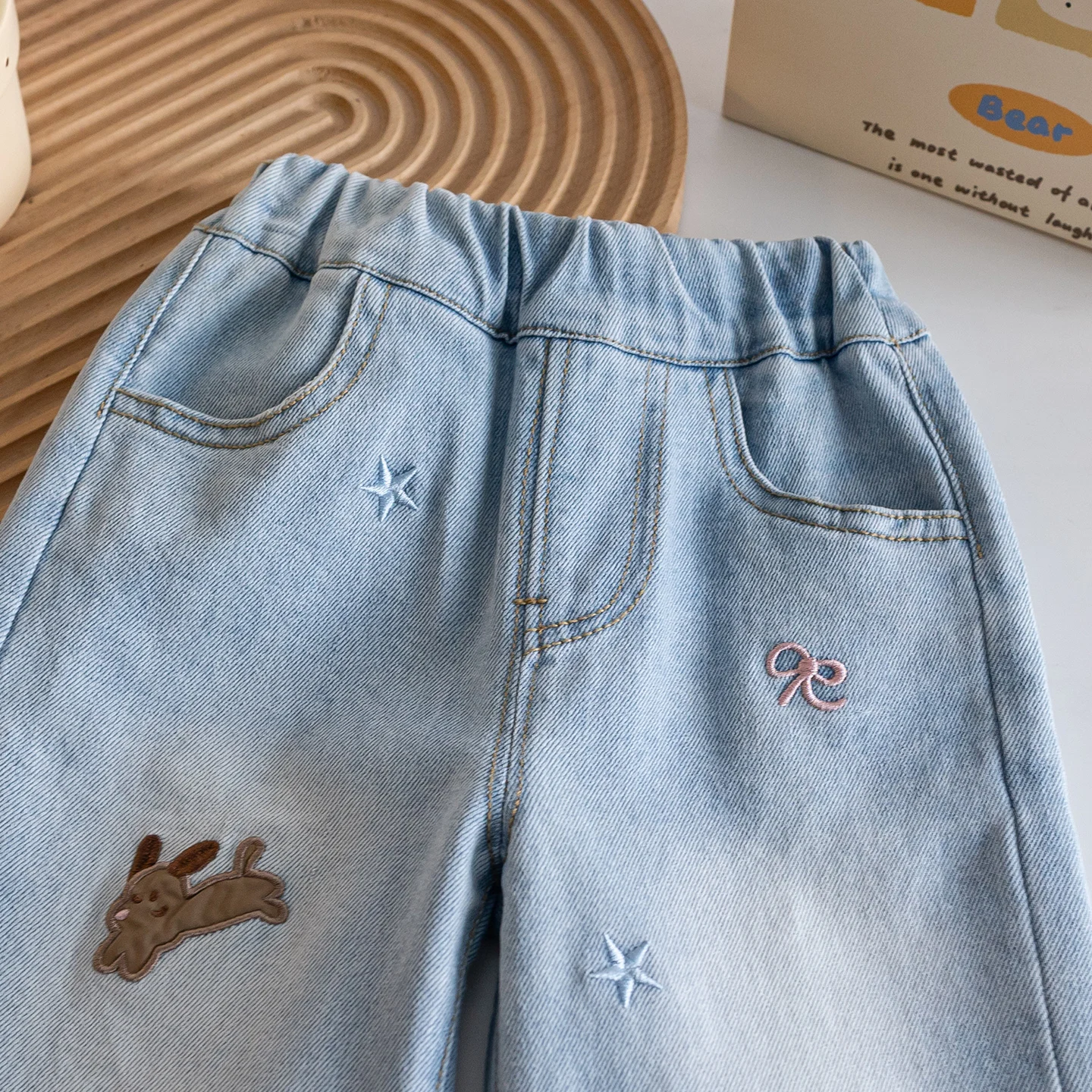 Autumn New Baby Girls Plaid Splicing Denim Trousers Fashion Kids Jeans Bow Cartoon Embroidery Loose Cowboy Wide Leg Pants