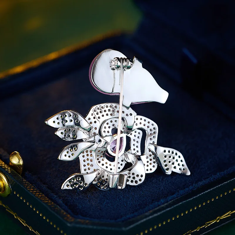 جديد النمط الصيني زركون كاميليا القرع بروش للنساء ضوء تصميم فاخر الراقية الملابس والاكسسوارات دبابيس هدية