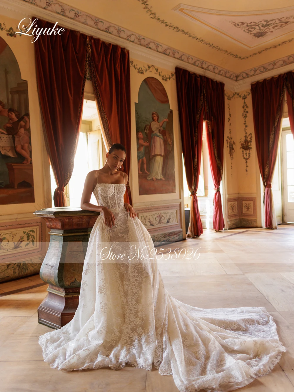 Liyuke مخصص قارب الرقبة حورية البحر فستان الزفاف مع الدانتيل مطرز بلا أكمام السباغيتي الأشرطة 2 في 1 البوق زي العرائس