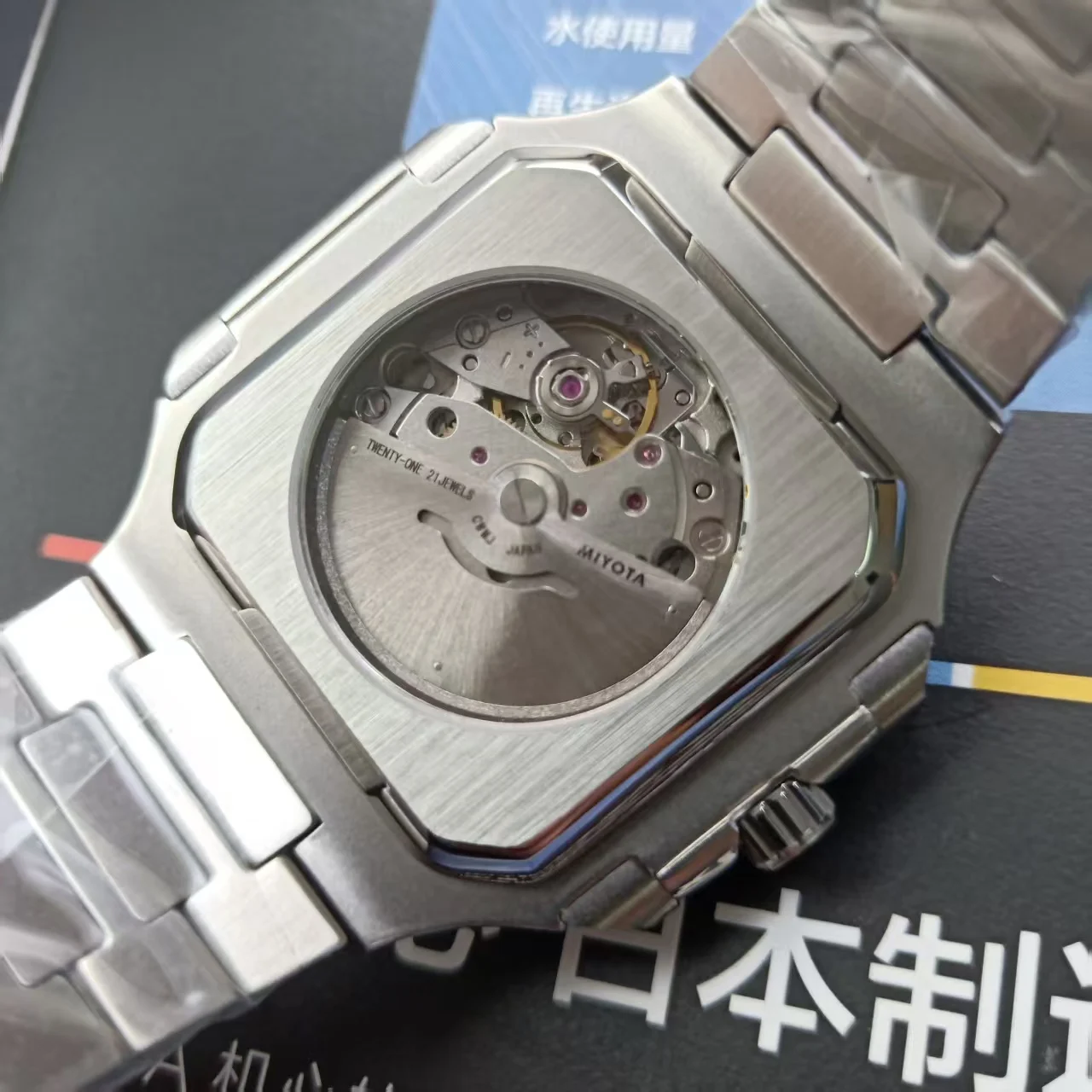 2025 LINBER جديد الببغاء ساعة رجالي العلامة التجارية الفاخرة ساعة ميكانيكية أوتوماتيكية قذيفة مربعة مضيئة مقاوم للماء ساعة باتيك