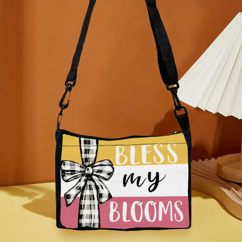 

Colorful Line One-shoulder Crossbody Bag with Zipper, Hand Washable, Adjustable Shoulder Straps for Going Out and Gifts