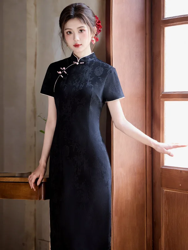 

Черное китайское облегающее платье-ципао для молодых женщин, средней длины, в стиле ретро, летнее, из полиэстера, однотонное, с коротким рукавом