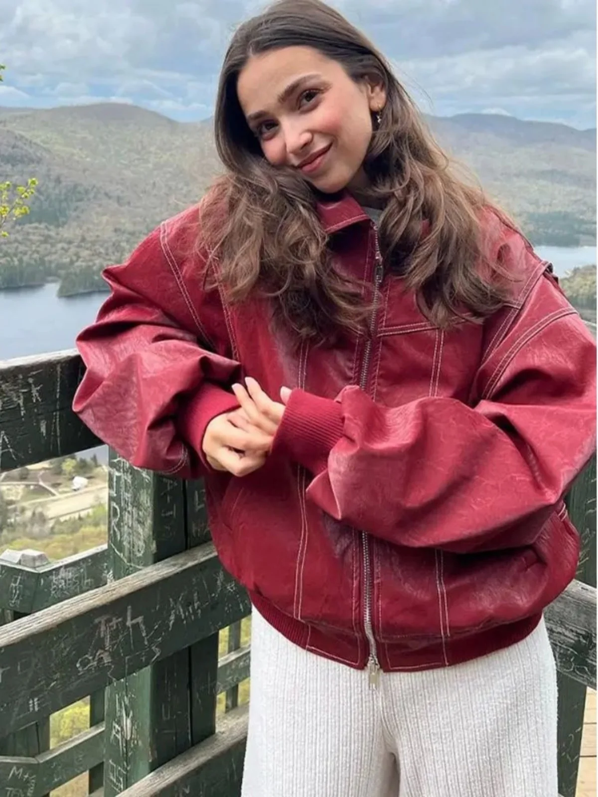 سترة جلدية فضفاضة بتصميم ستريت ستايل، ياقة عتيقة، ياقة قابلة للطي، مع سحاب، معطف خارجي بأكمام طويلة، لون صلب، موضة نسائية.