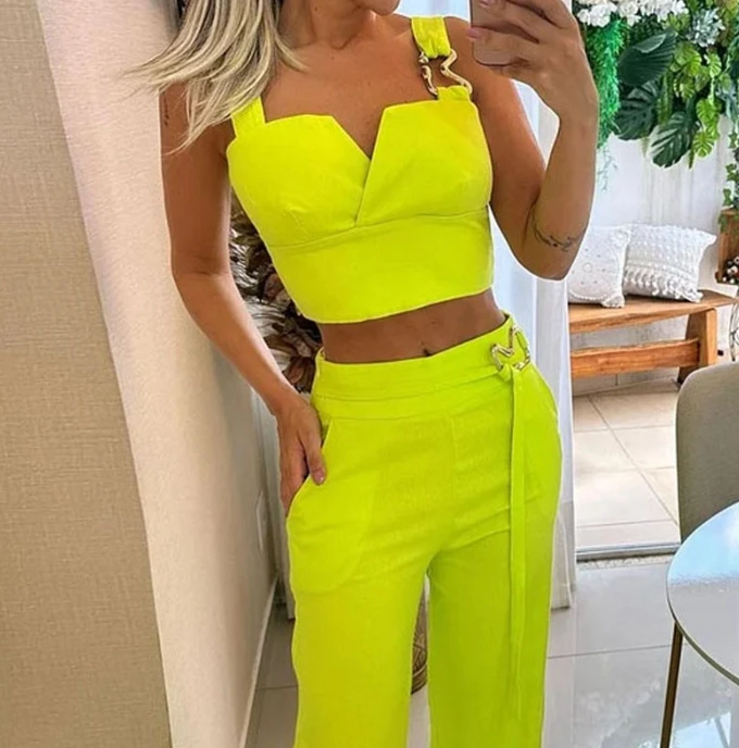 Two Piece Set Women's pants set Casual Solid Color Sleeveless Crop Top V Lead High Waist Halter Wide Leg Pants Set Summer 2023