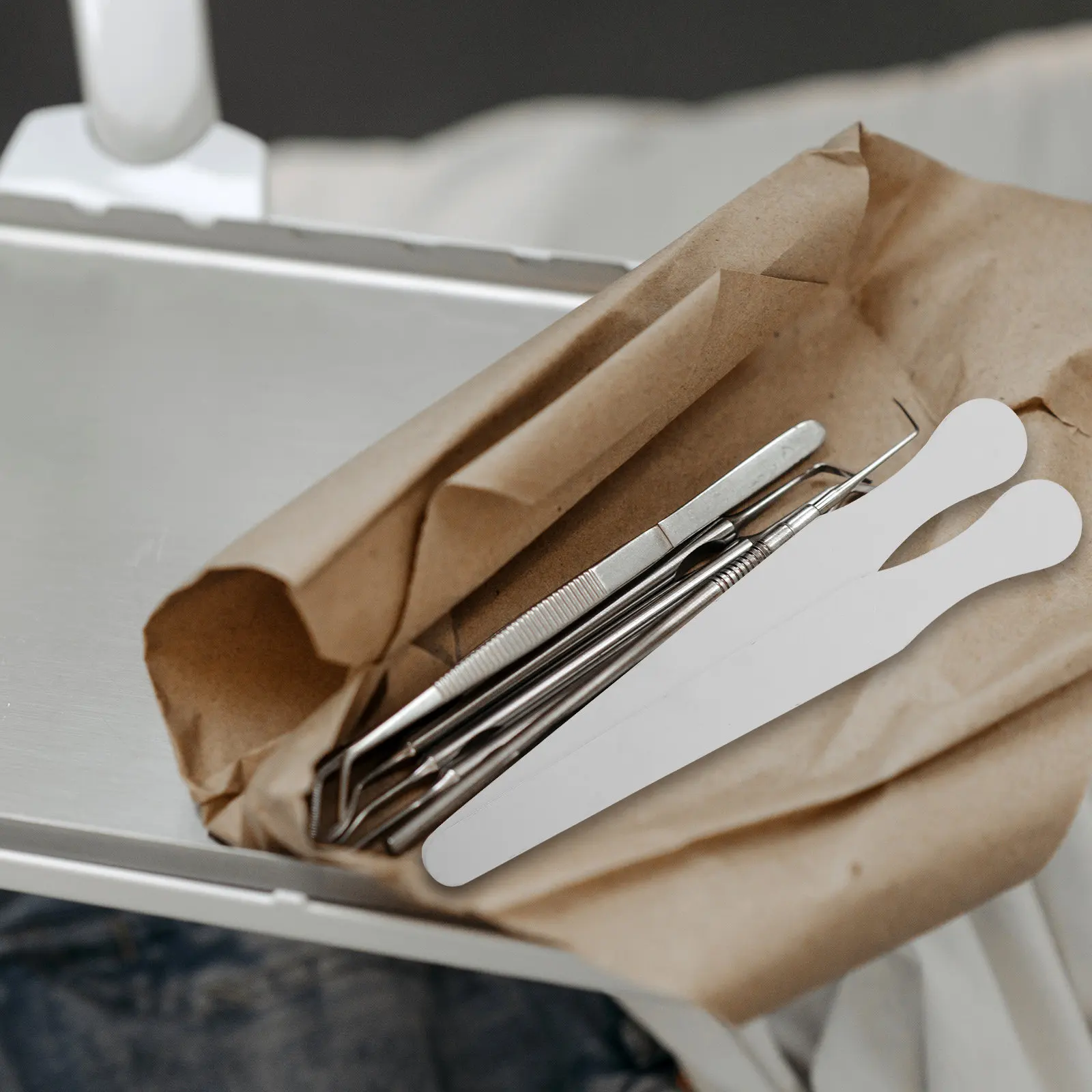 

10Pcs Stainless Steel Tongue Spatulas Smooth Rounded Edges Professional Dental Clinic Tongue Depressors Mixing Plates