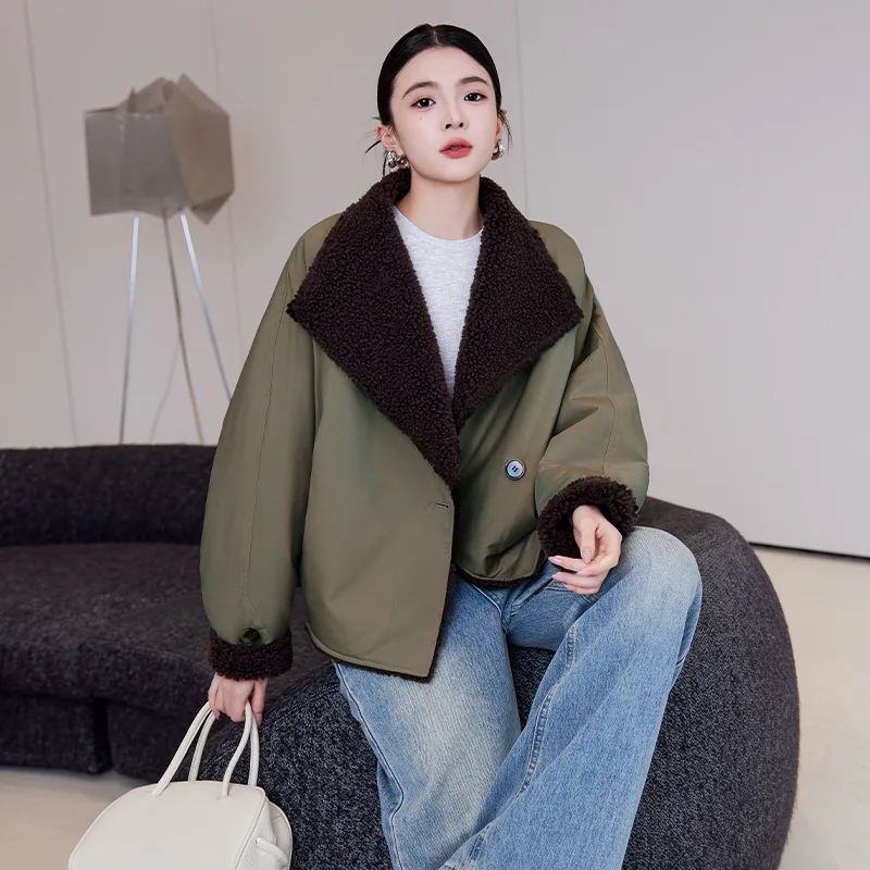 เสื้อโค้ทพาร์กาผู้หญิงแบบกลับด้านได้ ทรงสั้น สำหรับฤดูใบไม้ร่วงและฤดูหนาว ทำจากขนแกะแท้ สไตล์ลำลอง