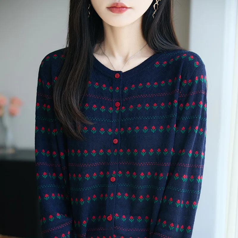 

2025 Early Autumn New Worsted Wool Crew Neck Knitted Cardigan Long Sleeve Women's Jacquard Loose Top Jacket