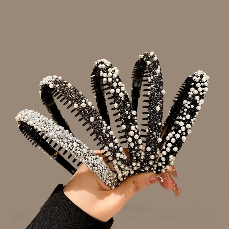 

Pearl Rhinestone Toothed Non-slip Headband High-end Light Luxury Girls Wear Versatile Face Wash Headband Hair Accessories