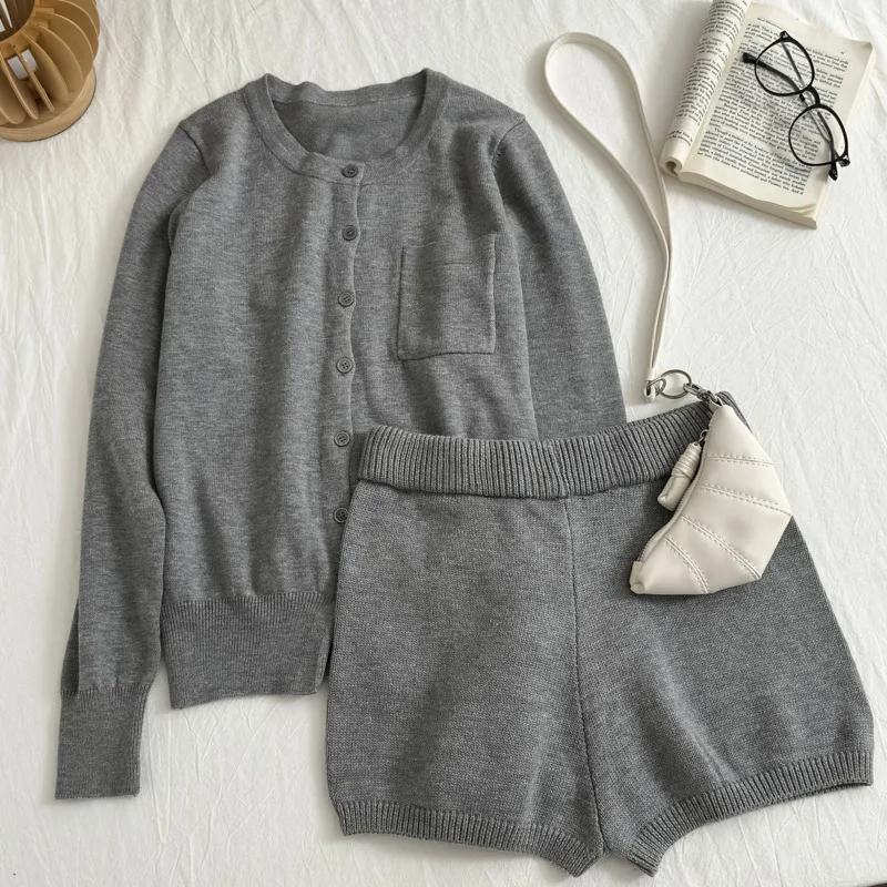 2024 New Fall Korean Fashion Casual Knit 2 Piece Set For Women Sweater Cardigan Coat + Shorts Two-Piece Suits Conjuntos Cortos