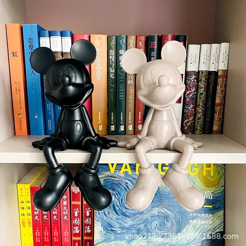 Sitting Mickey Figurine Modern Cartoon Figurine Mickey Mouse Study Living Room Tv Cabinet Platform High Quality Decoration Gift