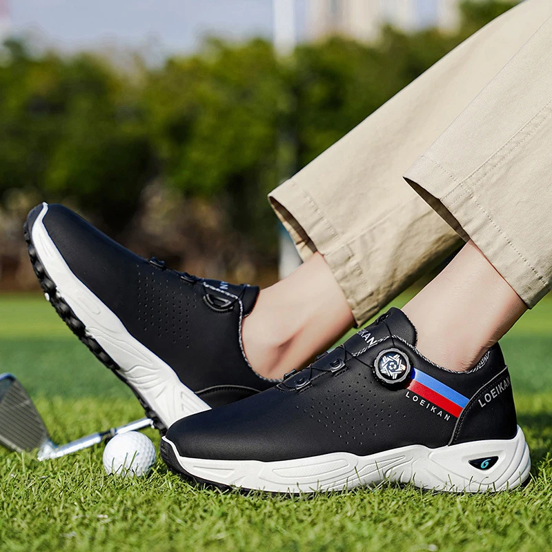 2026 Men Lightweight Breathable Slip Resistant Rotating Buckle Casual Sports Shoes Outdoor Walking Sneakers