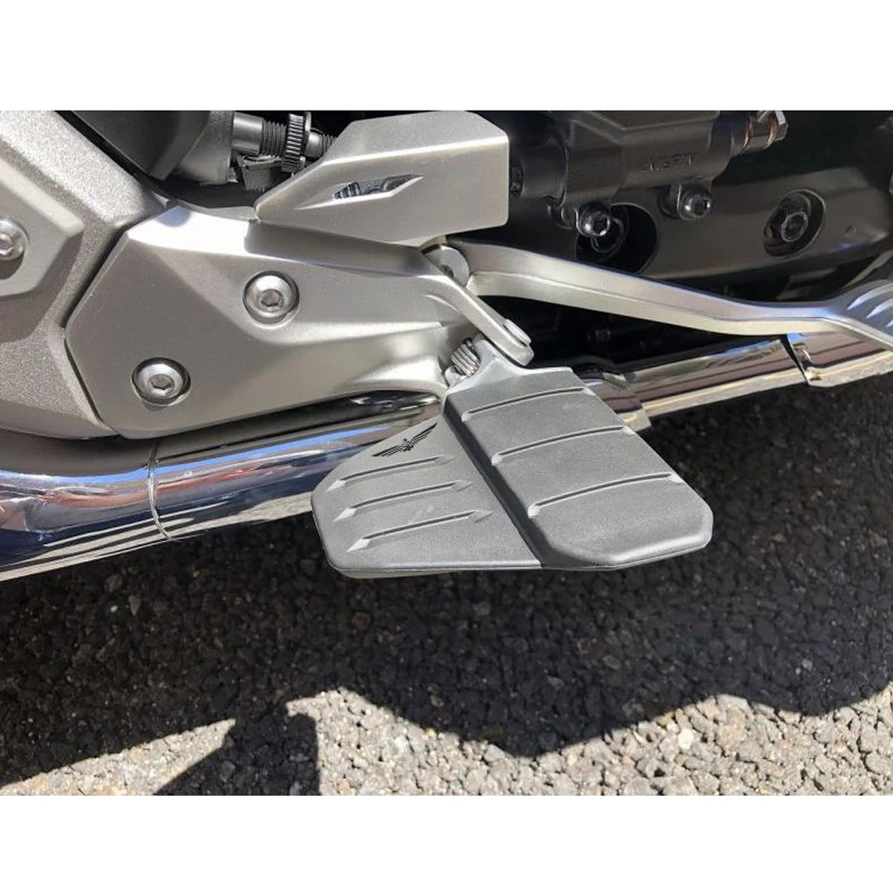 GL1800 2018-2024 Footrests Tour DCT Motorcycle Wide Rider Foot pegs Highway Peg Mounts For Honda Gold Wing GL 1800 Goldwing - view 3