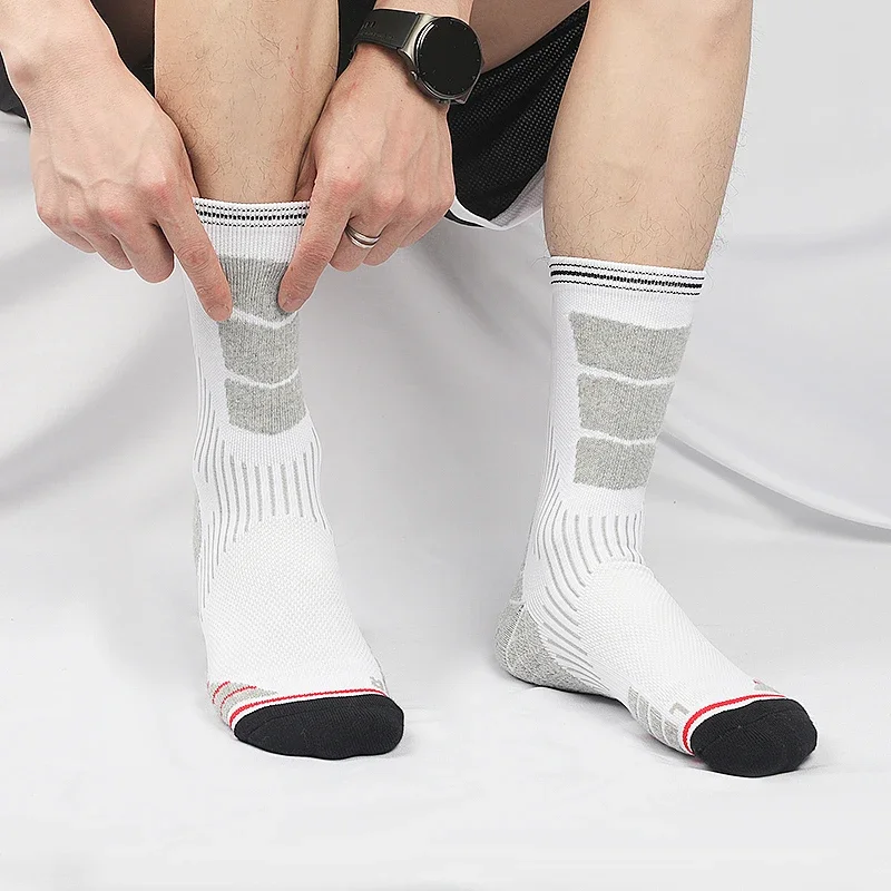 

New Design High Quality Women Men Socks Non-slip Breathable Thickened Cycling Socks Sport Running Hiking Basketball Stocking