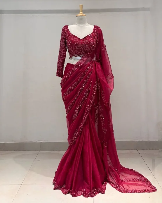 Burgundy Red Indian Weddings Dress 2026 Saree Outfit Beaded Sequins Organza Blouse Set South Asian Bridal Gown Customized vestid