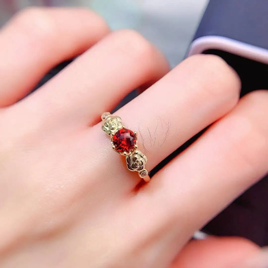 KJJEAXCMY New Jewelry Natural Women's Garnet Ring 925 silver inlay Colorful and splendid High clarity supports detection