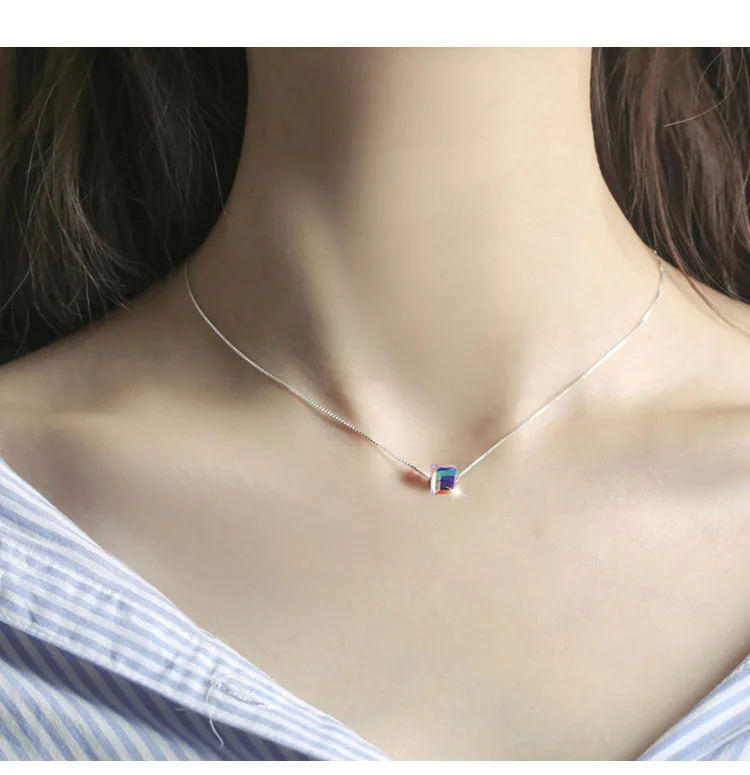 

New Fashion Designer Square Sugar Crystal Pendant Necklace Girl Magic Cute Necklaces for Her Simple Style