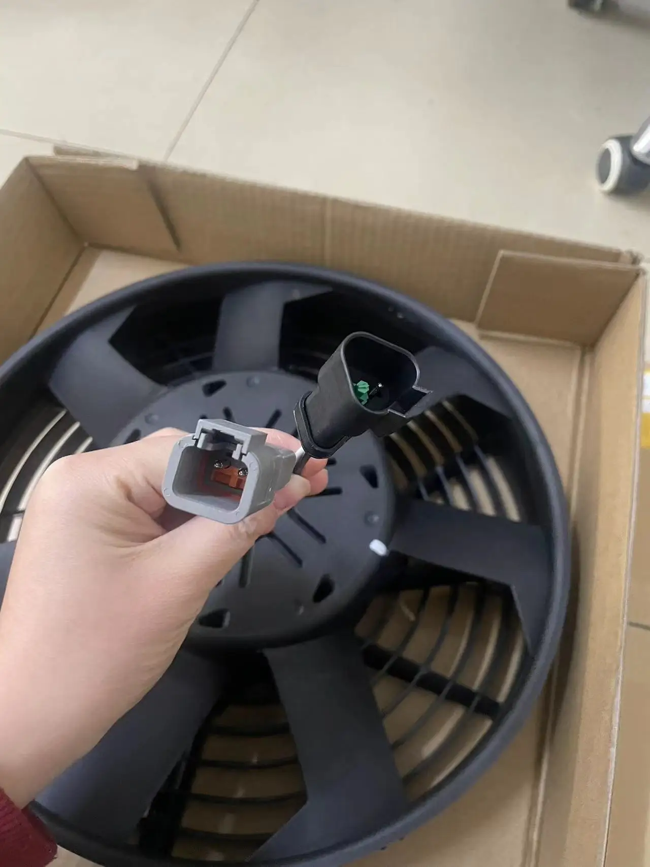 TL مجموعة المروحة المحورية 5108095/510-8095 لحفارة القط 320D 320E 323 336 349 326 330GC