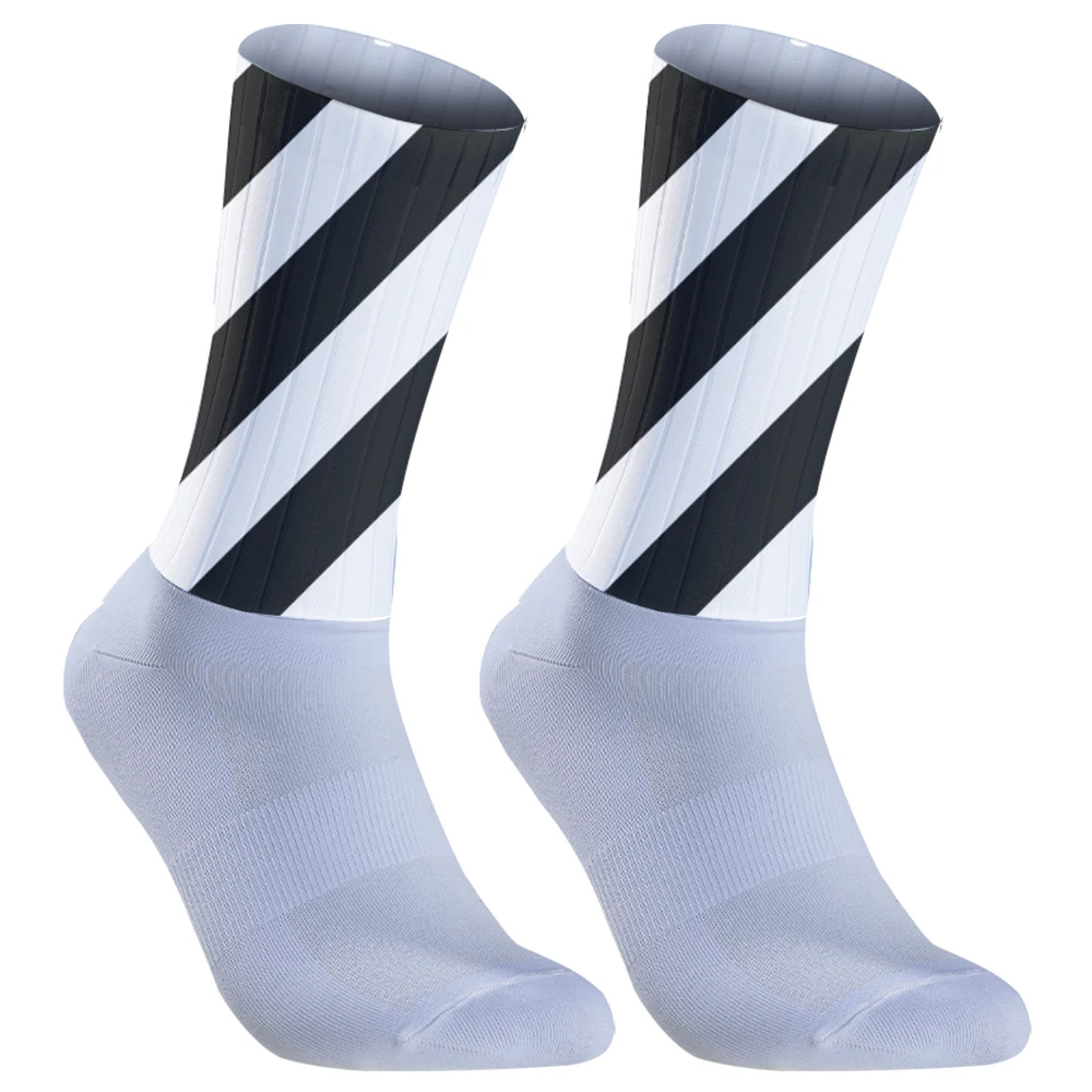 

2025 New This sock makes me want to weld my feet to it!