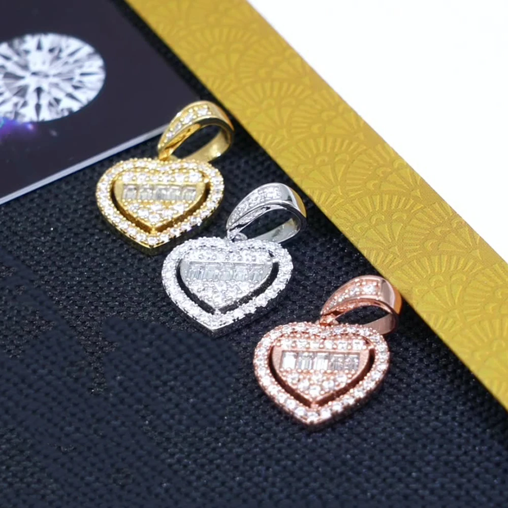 

Bling Heart Moissanite Pendant Necklaces For Men Real Diamond Necklace Women Jewelry Pass Tester With GRA