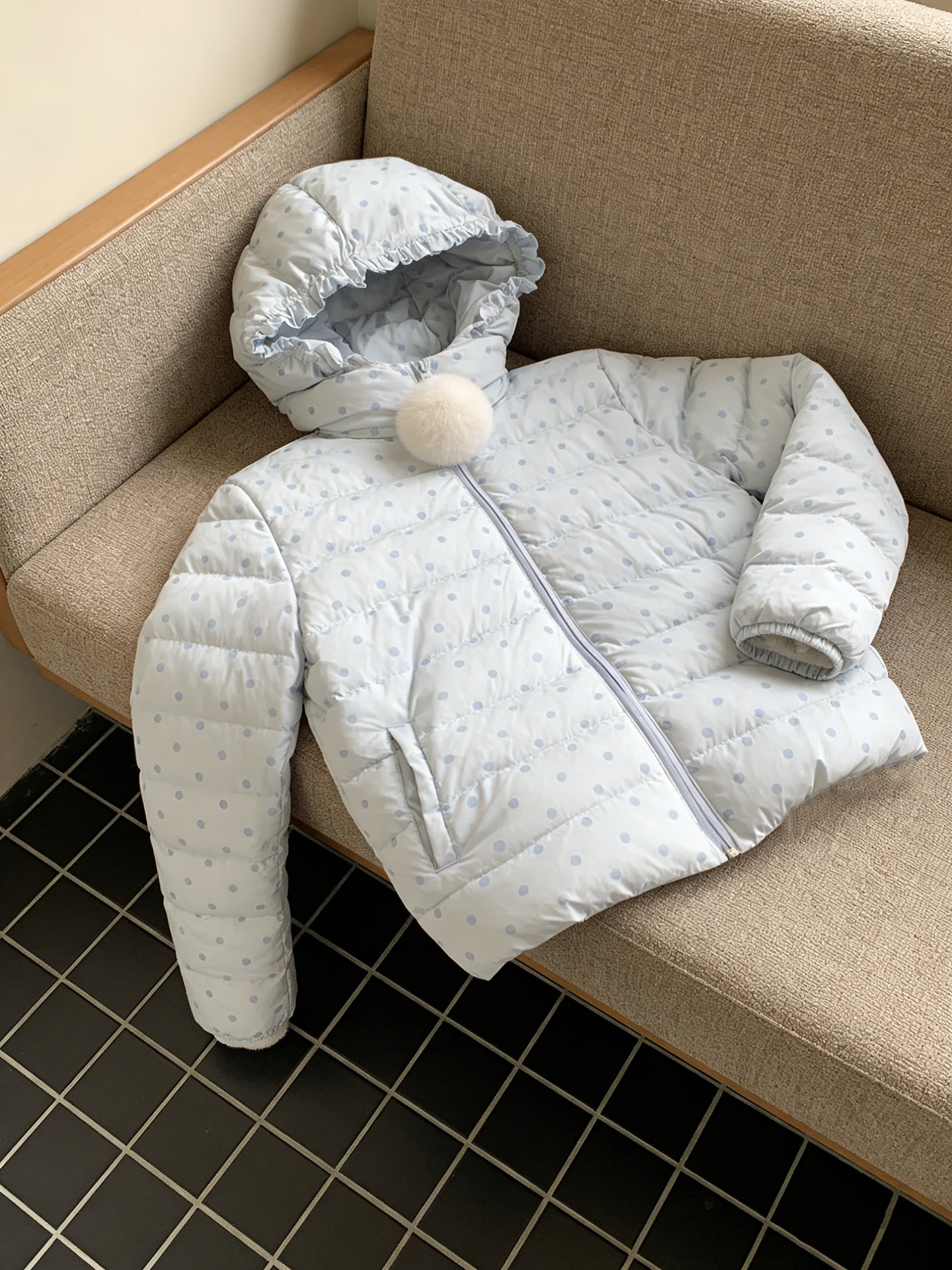 

Sweet ort Polka Dot Breadskin Jaet Women's Winter Thiened Warm Hooded down Cotton Coat Korean Sle Straight Cut