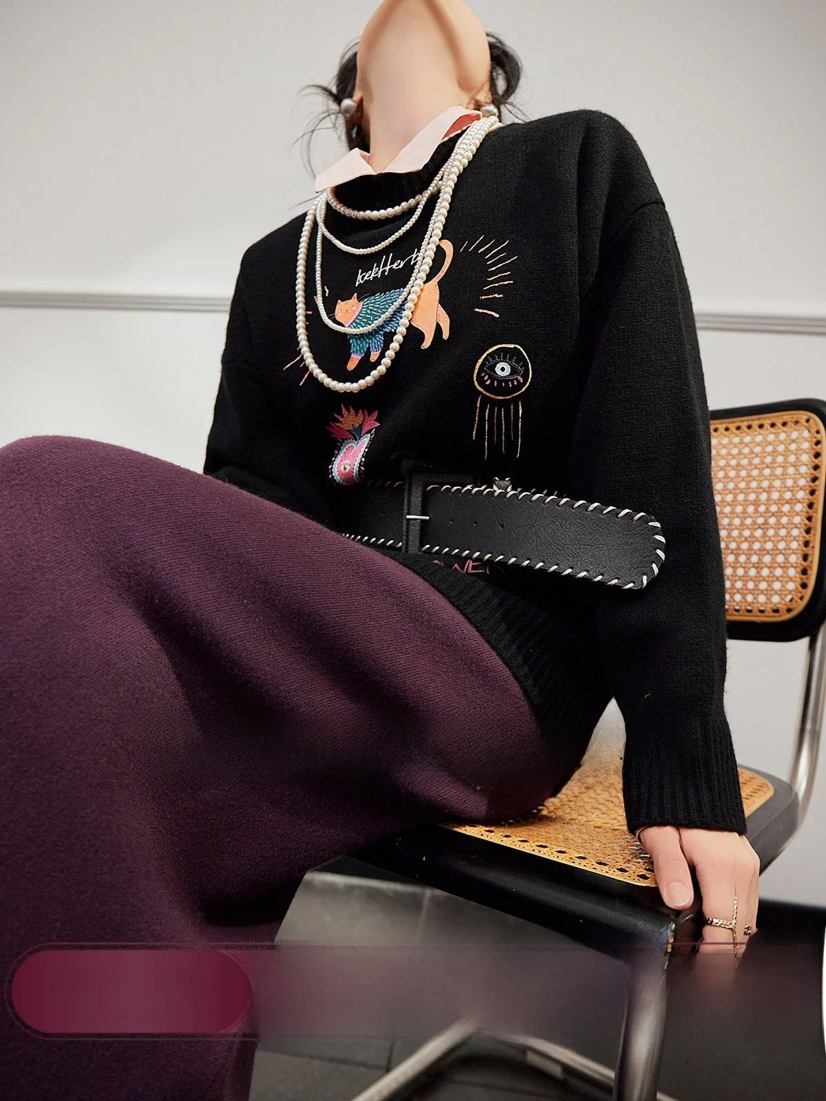 

Шерстяной свитер Bla для женщин с мультяшным принтом, повседневный, бренд Uncle, для поездок на работу, с длинными рукавами, круглым вырезом, топ