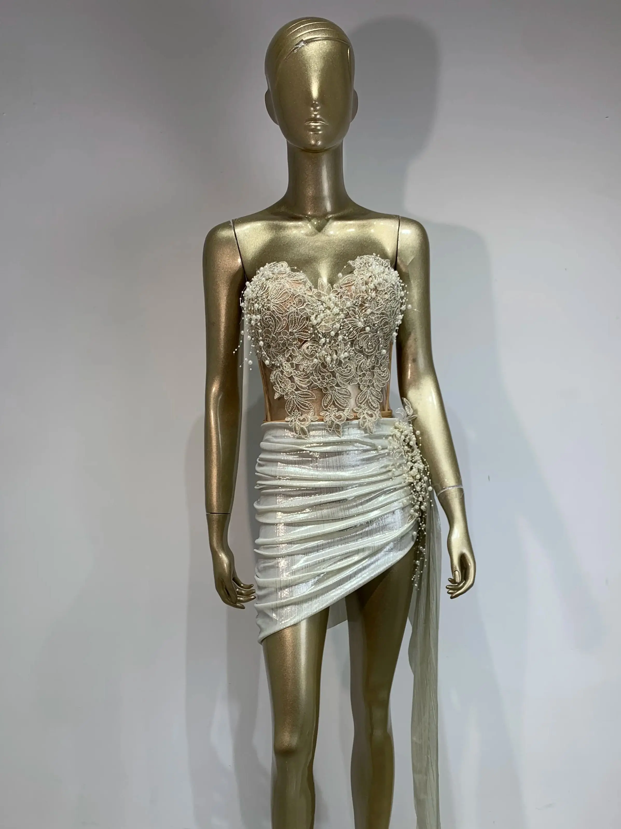 

Women Sexy Two Piece Set Pearl Strapless Bodycon Mini Dress Bar Singer Nightclub Evening Party Celebrate Birthday Stage Outfit