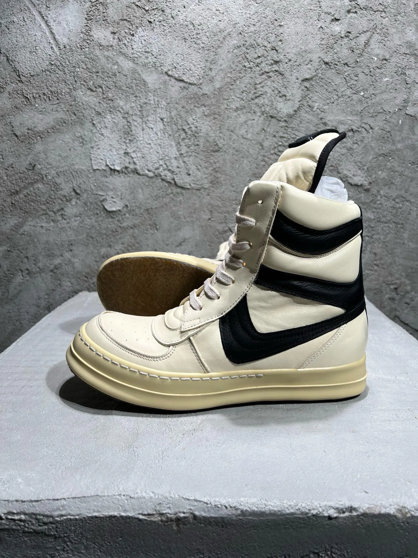 Customized Goodyear Handmade sewing Men Geo-basket Hip Hop Punk Nail Genuine Leather Running Boots