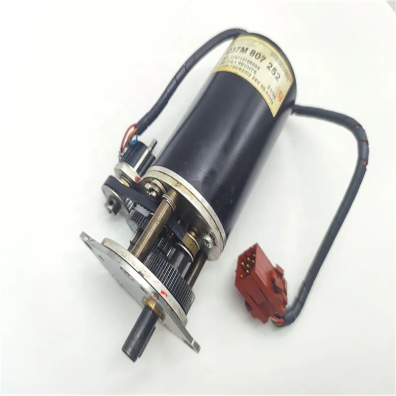 Original Second-Hand C37M807252 Ink Motor SM64112R-750/S2/D2  Roland R700 Printing Machine Spare Parts