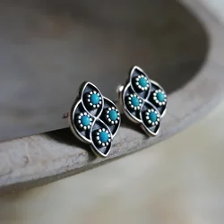 Vintage Silver Color Round Green Stone Stud Earrings for Women Fashion Metal Carving Flower Earrings