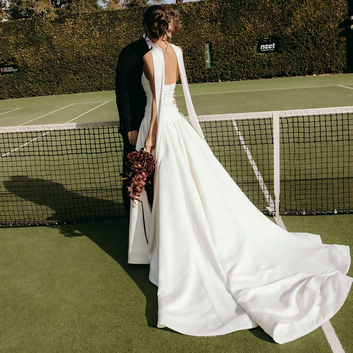 Strapless Drop Waist Satin Simple Bridal Gowns Strapless Long Neck Scarf Mondern Ivory Wedding Dress Customized Chapel Train