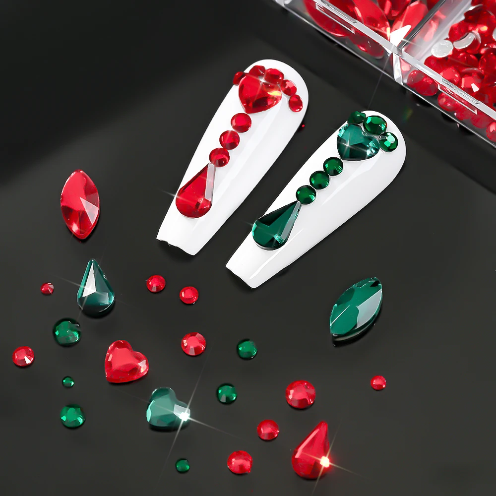12 grades 3d natal vermelho & verde arte do prego strass misturados redondos, gota, amor vidro gem encantos do prego brilho natal decoração da arte do prego