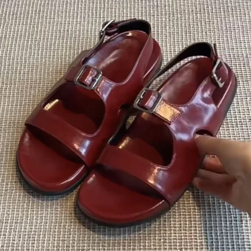 

High Quality Retro Flat Sandals Women Fashion Burgundy Back Buckle Sandals Comfortable Moccasin Beach Sandals Sandalias De Mujer