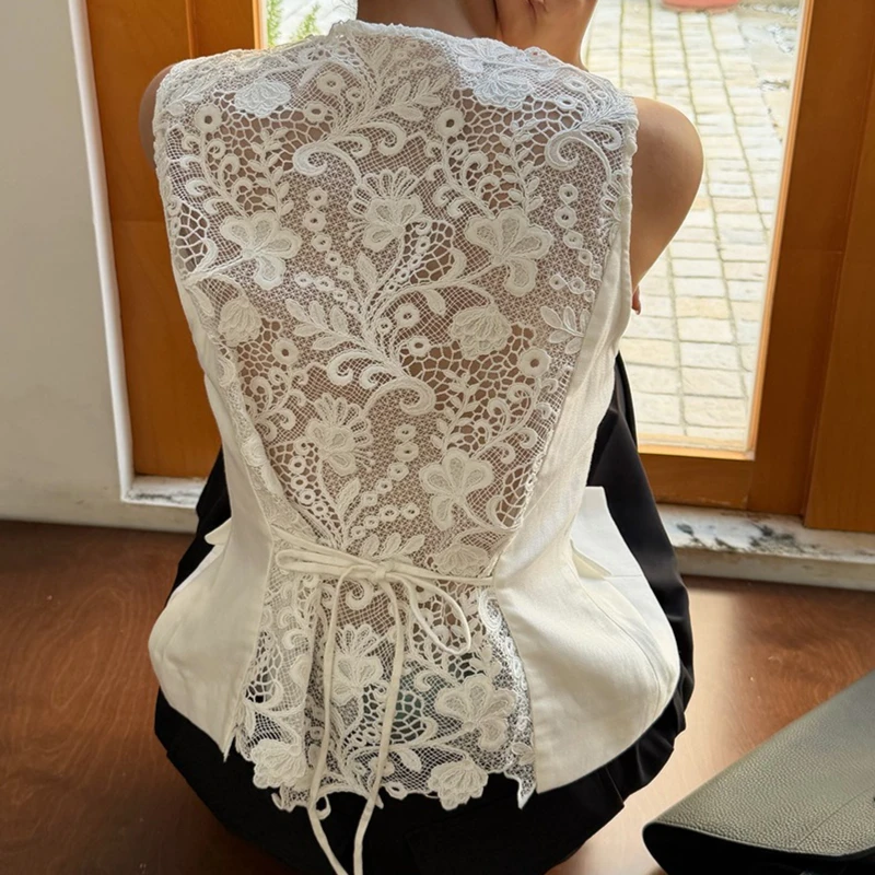 

Women Summer French V-neck Back Hollowed Out Lace Patchwork Tie Waist Cinching Sexy Vintage Wine Sleeveless Vest Lady Top
