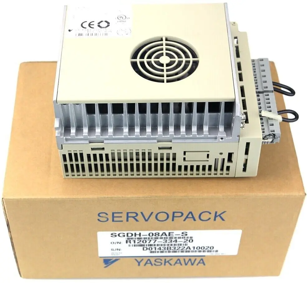 

New YASKAWA SGDH-08AE-S Servo Driver In Box