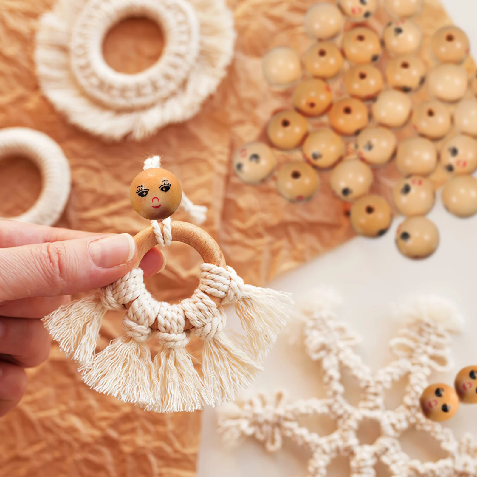 

100pcs Wooden Smile Faces Craft Diy Jewelry Making Supplies Loose Wood Bulk Decorative Round Smile Face Beads Natural Design