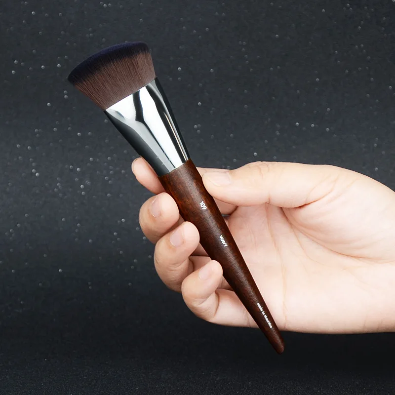 HD SKIN FOUNDATION BRUSH 109 Flexible Ultra-soft Diamond-shaped Steak-free Cream Liquid Cosmetics Beauty Tools