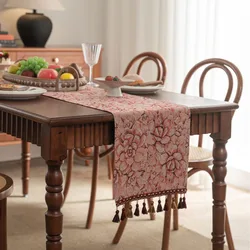 Nordic Jacquard Pink Flower Table Runner Tassel Tea Flag Weave and Tassel for Coffee Table Living Room Home Decoration Bed Tail