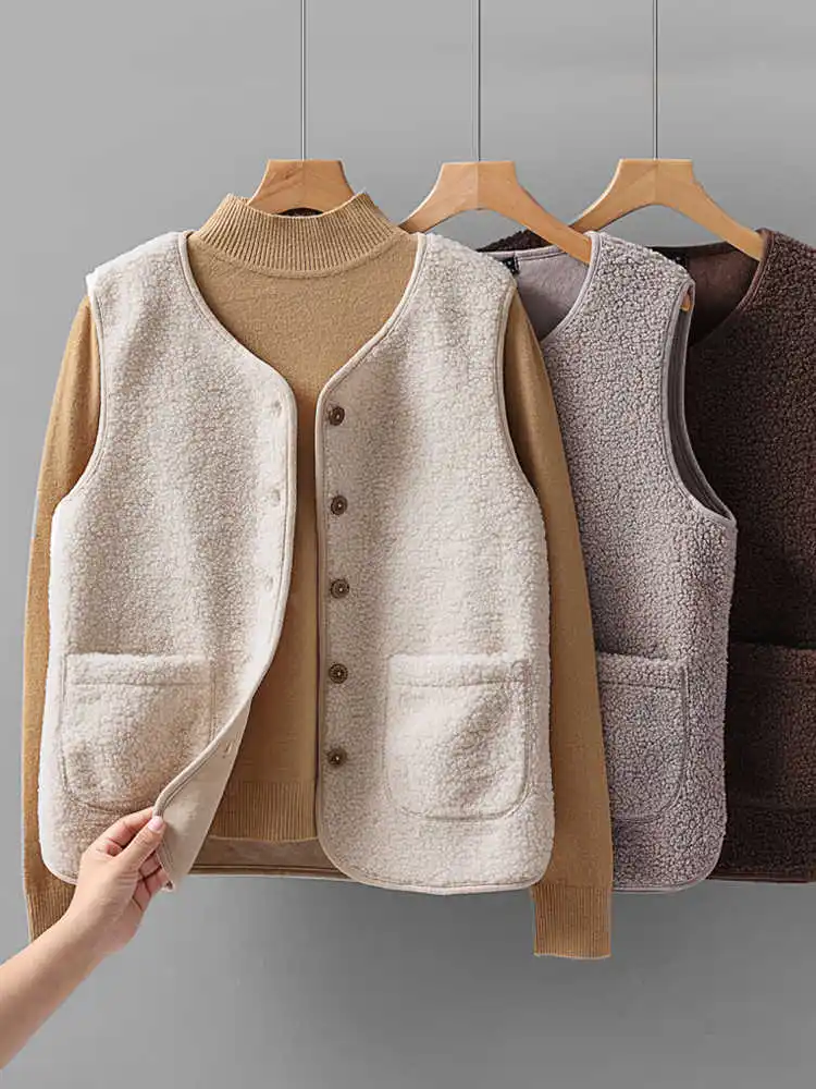 Spring/Autumn Lamb Wool Vest Women New Single Breasted Pockets Loose Warm Sleeveless Jackets Casual All-matched Plush Waistcoat