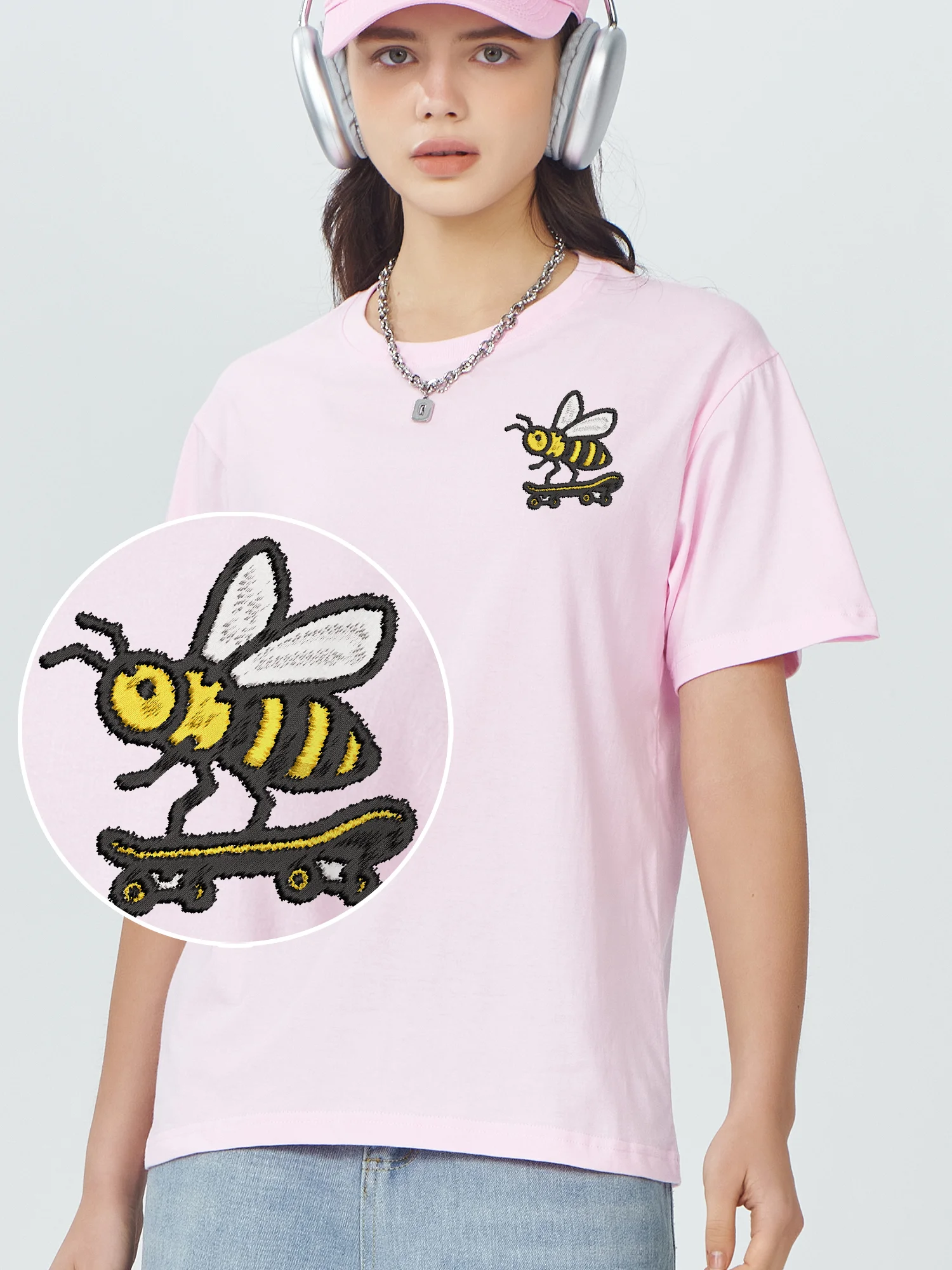 Skateboarding Bee Funny Graphic Embroidered T-Shirt 100% Cotton Comfortable Casual Fashionable Embroidery Tops