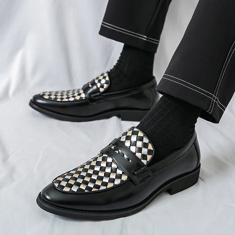 

Роскошная обувь, мужские туфли из лакированной кожи, лоферы с крокодиловым узором, мужские свадебные туфли, кожаные туфли с острым носком, большой размер 46
