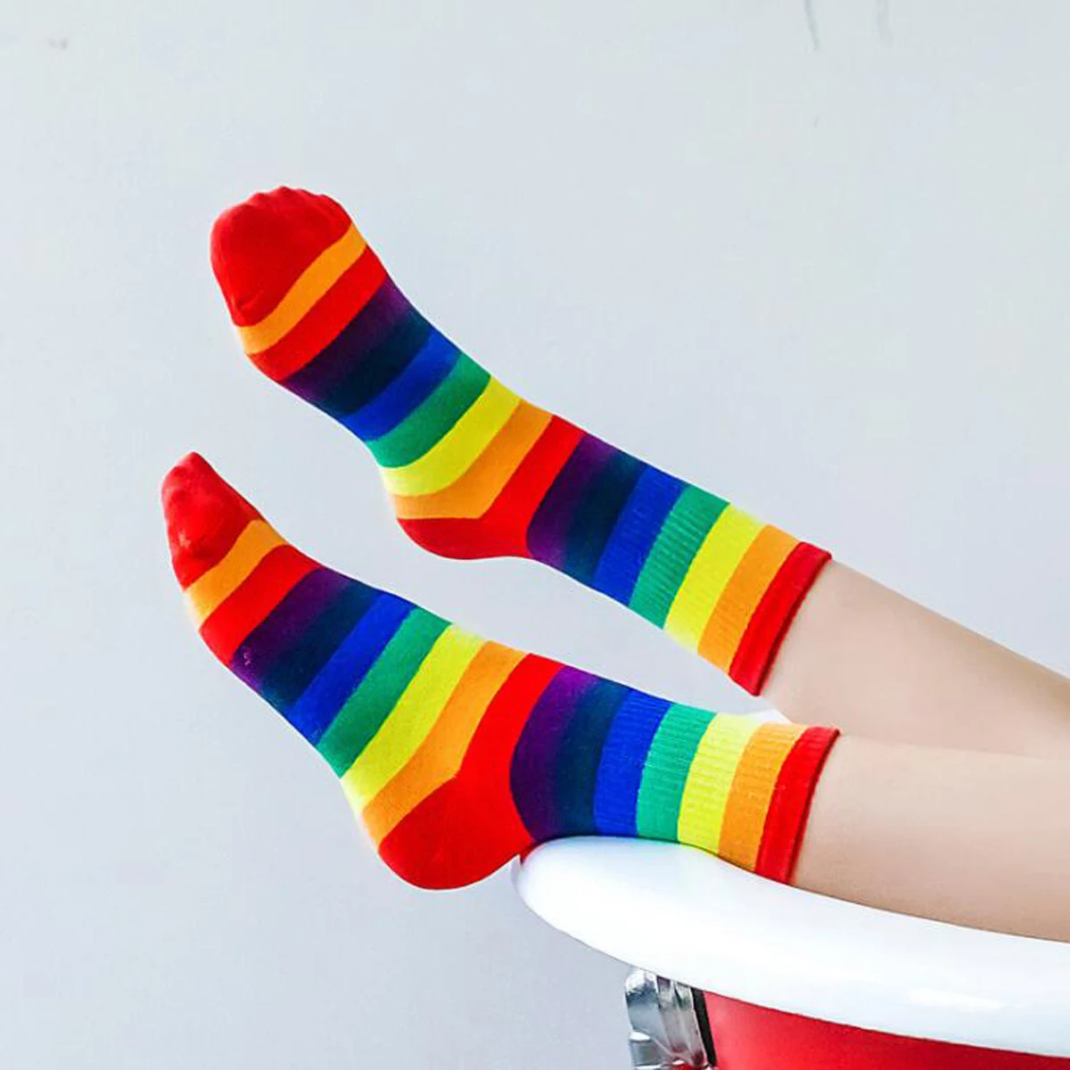 Women Fashion Colorful Kawaii Cute Cartoon Rainbow Striped Cotton Socks Breathable Spring and Autumn Retro College Style Socks