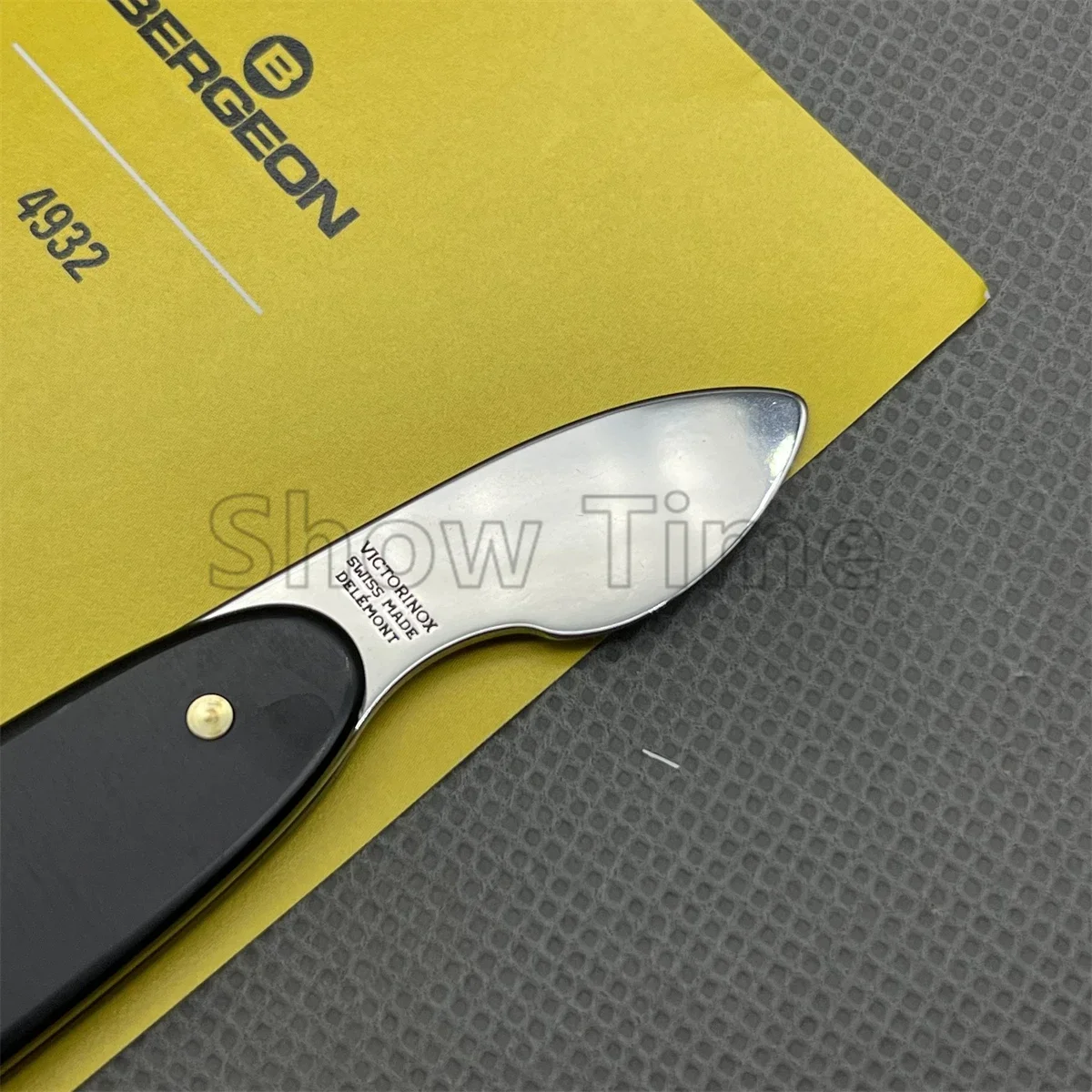 Swiss Bergeon 4932 Watch Repair Tool Watchmakers Watch Back Case Opener for Pressure Back Covers