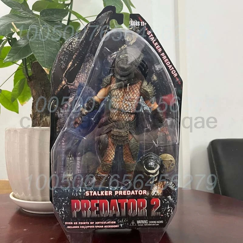 Neca Figuur Jungle Jager Stalker Klassiek Roofdier Actiefiguurmodel Speelgoed Gezamenlijke Beweegbare Pop Kerstcadeau Voor Kinderen