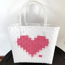 2024 Cute Heart Plastic Woven Tote Bag Valentines Day Women Handmade Vegetable Basket Gift Boho Girl Shopping Camp Beach Handbag