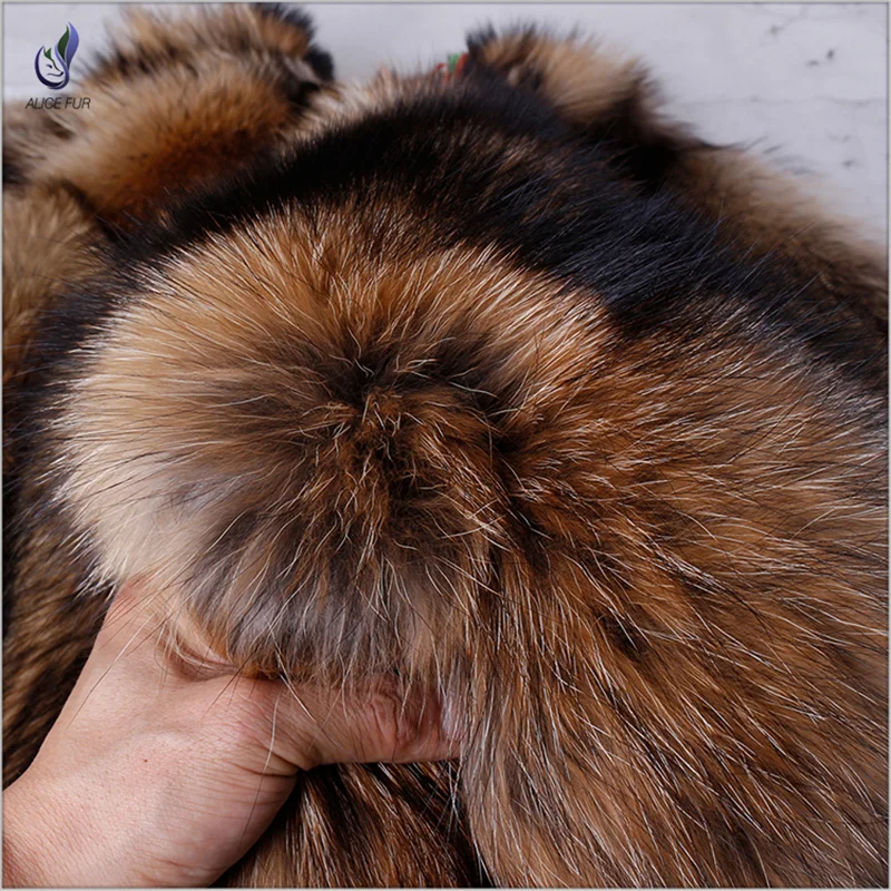 Wholesale Factory Supply Real Raccoon Rur Skin Natural Raccoon Fur Pelt For Garment